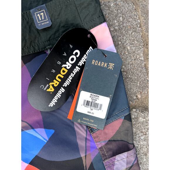 NWT Roark Boatman multi-colored board shorts size 30, 31, 33, 38 - Picture 5 of 9